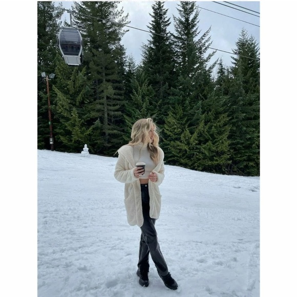 Malvados Sherpa Robigan in Sand Robe/Cardigan/ Coat - Picture 2 of 12